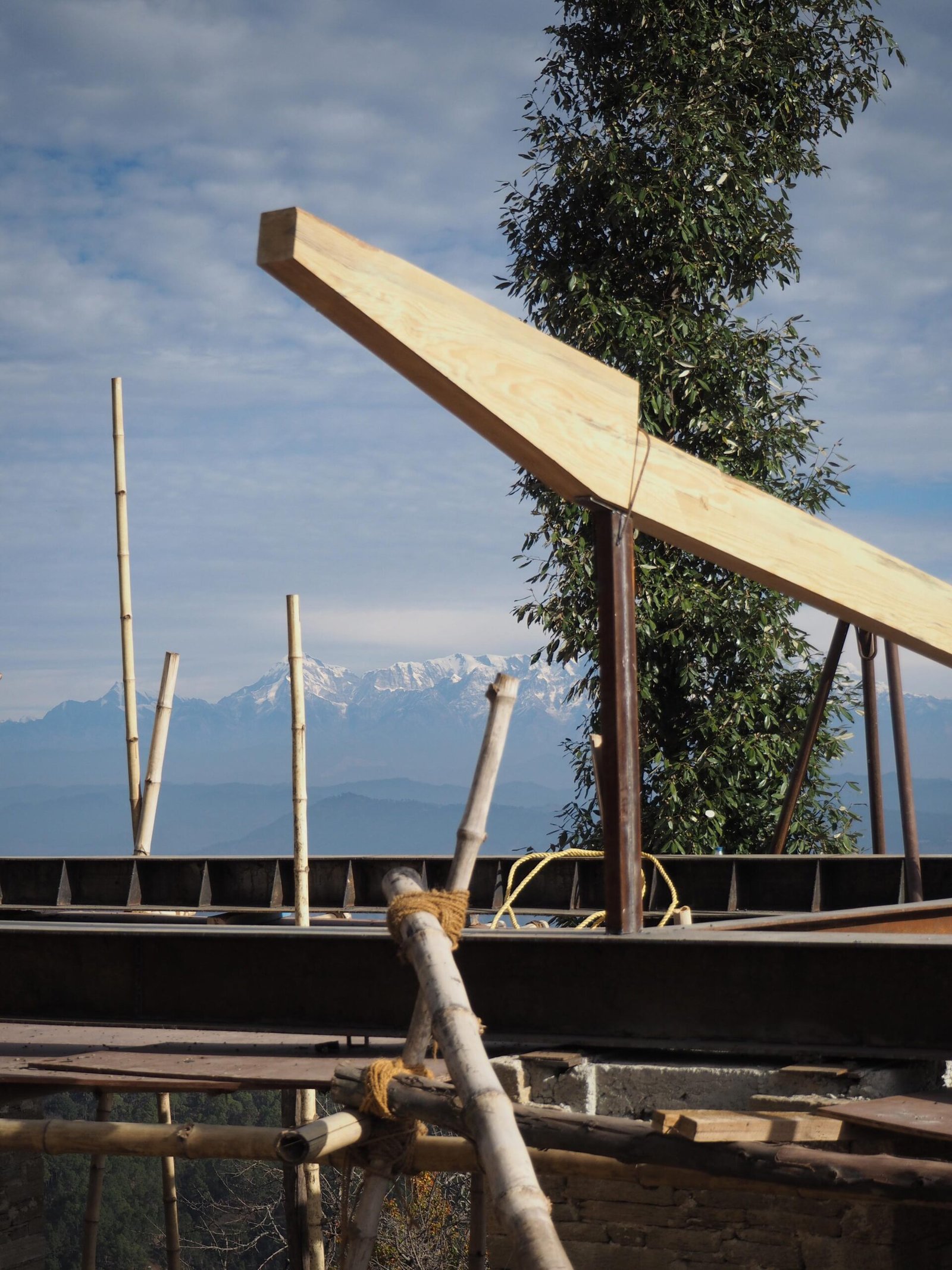 construction image of Himalayan mountain home